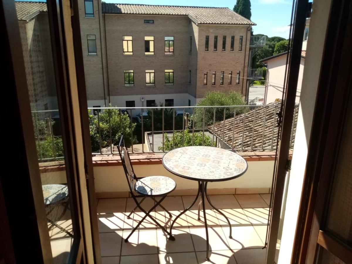 Camere Paolo Ассізі Екстер'єр фото